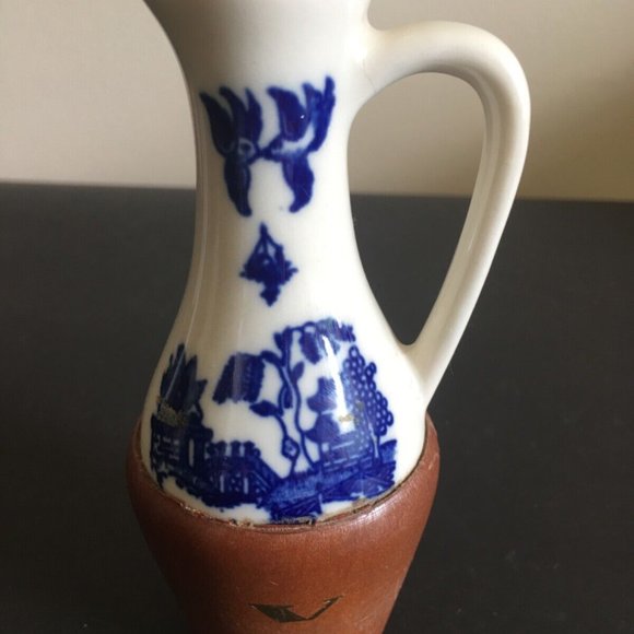 Vintage Hakusan Willow Patten Vinegar Jar Made In Japan 1970 - Picture 4 of 4